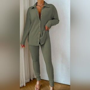 SHEIN | Green Ribbed Leggings and Top Set